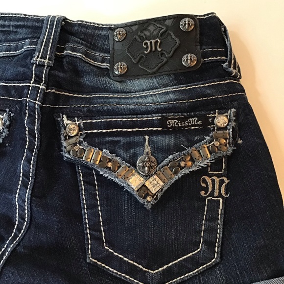 Jean shorts - Picture 3 of 5